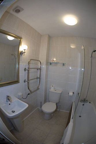 Oyo Oban Hotel